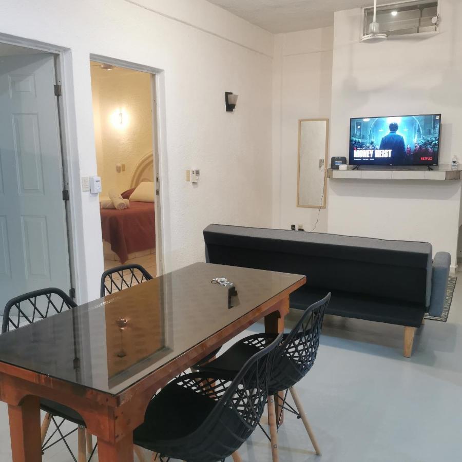 2 Bedroom Apartment With A/C Wi-Fi Best Location! Zihuatanejo Dış mekan fotoğraf