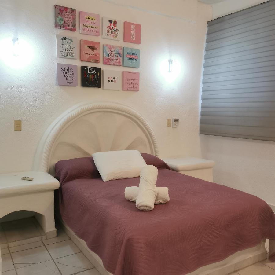 2 Bedroom Apartment With A/C Wi-Fi Best Location! Zihuatanejo Dış mekan fotoğraf