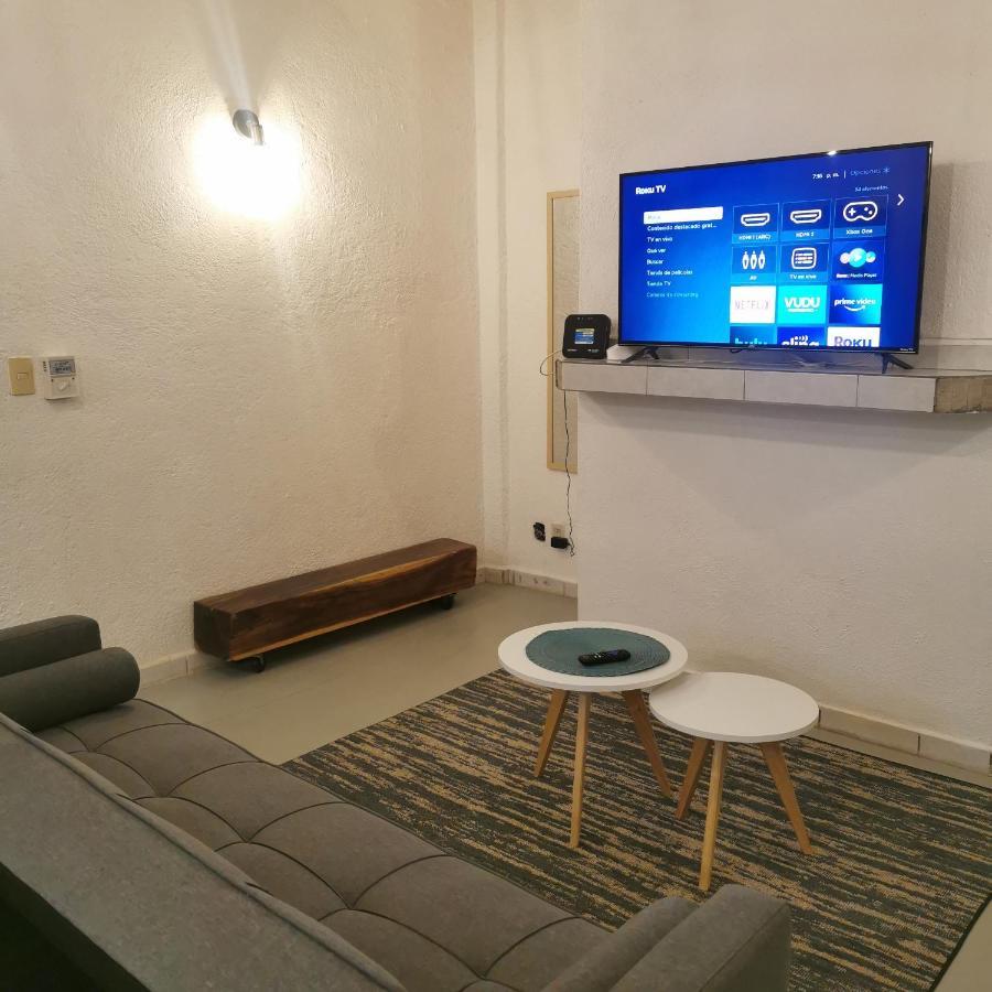 2 Bedroom Apartment With A/C Wi-Fi Best Location! Zihuatanejo Dış mekan fotoğraf
